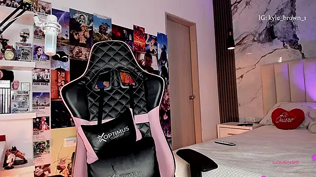 soy kylebrown online show from October 29, 3:11 pm