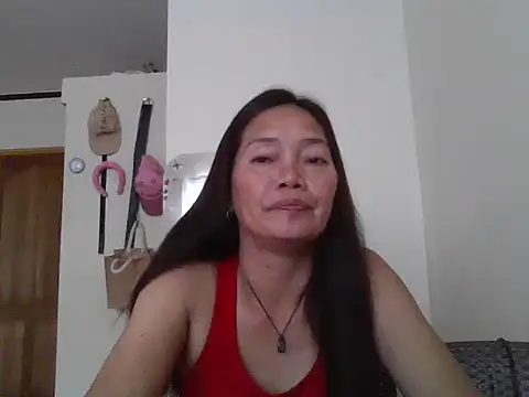 Snapshot of Asianwild_matured4uxx chatting on October 9, 6:03 am Asianwild matured4uxx online show from October 9, 6:03 am