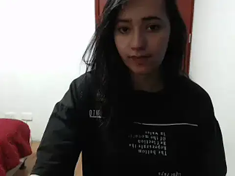 Snapshot of annie_clark2 chatting on February 1, 9:19 pm annie clark2 online show from February 1, 9:19 pm