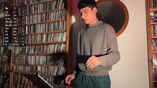 jim dj online show from October 11, 7:48 pm