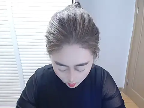 wenwen-168 online show from September 11, 11:10 am