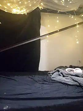 VeiledMuse online show from November 16, 2:16 am