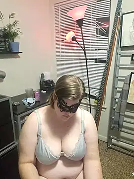 VeiledMuse online show from January 10, 2:18 am