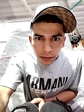 Tussi-amor online show from September 10, 11:09 am