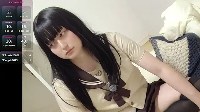 Mia032 online show from May 27, 1:51 pm