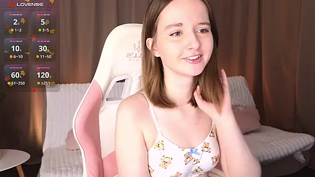 AlexsisFaee online show from November 24, 9:37 pm