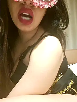 mayaarabian online show from March 8, 6:33 pm