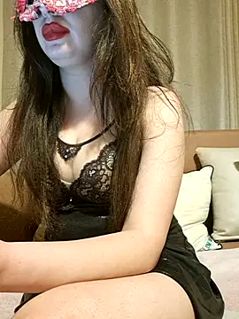 Snapshot of mayaarabian chatting on November 20, 6:41 pm mayaarabian online show from November 20, 6:41 pm