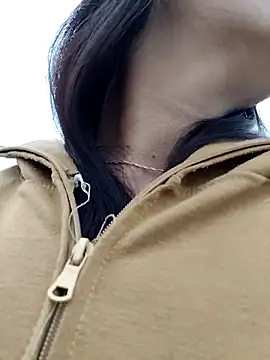 asian 2k online show from November 23, 1:04 am