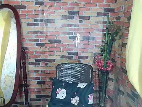 Snapshot of YourHotPinayTS chatting on February 4, 10:54 am YourHotPinayTS online show from February 4, 10:54 am