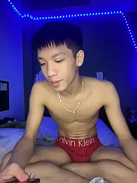 Kailertwink online show from April 5, 3:35 am