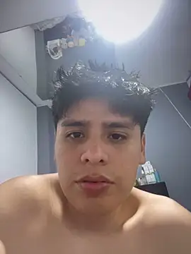 Kailertwink online show from May 7, 12:59 am