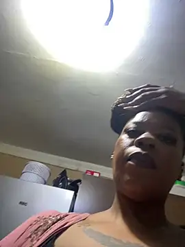 THICKBUNNYCHICKxxx online show from March 22, 8:10 pm