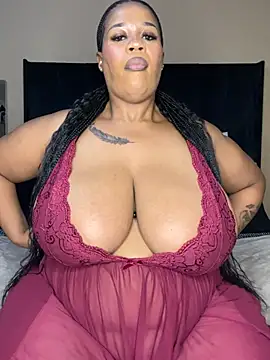 THICKBUNNYCHICKxxx online show from May 16, 7:24 pm