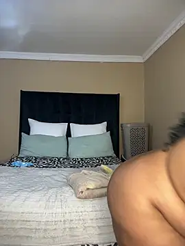 THICKBUNNYCHICKxxx online show from February 24, 10:21 pm