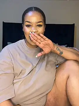 THICKBUNNYCHICKxxx online show from June 9, 7:59 pm