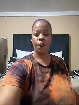 THICKBUNNYCHICKxxx online show from April 22, 7:53 pm