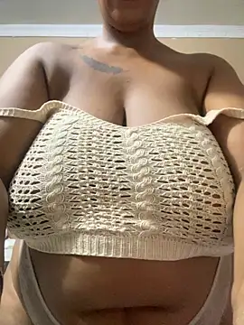 THICKBUNNYCHICKxxx online show from October 8, 7:03 pm