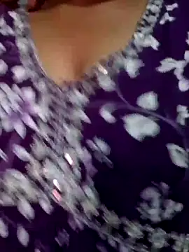 Snapshot of ashwini_telugu1 chatting on May 15, 5:38 am ashwini telugu1 online show from May 15, 5:38 am