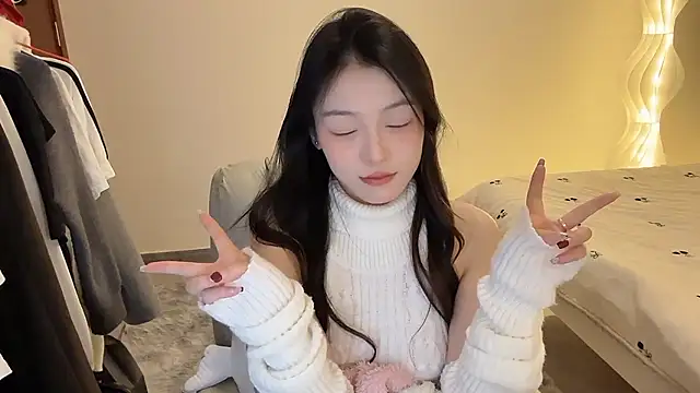 Robin-o3 online show from January 11, 3:30 pm