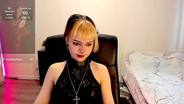 LiyaLuna online show from November 20, 10:27 am