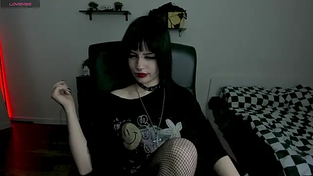 LiyaLuna online show from February 6, 4:58 pm