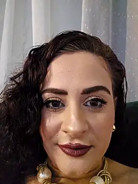 Snapshot of ShineBright88 chatting on November 13, 9:08 pm ShineBright88 online show from November 13, 9:08 pm