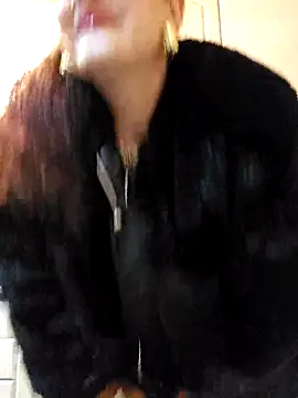 Snapshot of ShineBright88 chatting on December 5, 7:23 pm ShineBright88 online show from December 5, 7:23 pm