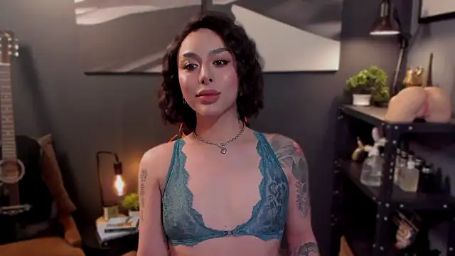 LUNACOCKSLAYER online show from October 5, 1:29 am