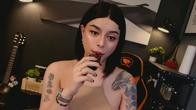 LUNACOCKSLAYER online show from November 26, 9:15 pm