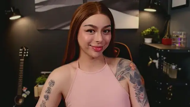 LUNACOCKSLAYER online show from November 17, 5:33 am