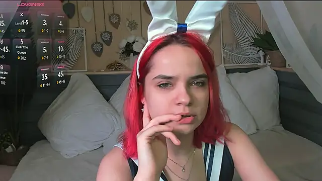 Gina Dawson online show from April 5, 11:28 am