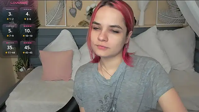 Gina Dawson online show from April 12, 10:40 am