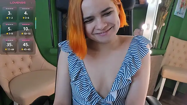 Snapshot of Gina_Dawson chatting on September 26, 9:49 am Gina Dawson online show from September 26, 9:49 am