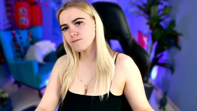 Stef Nicks online show from February 16, 9:08 am