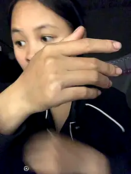 NhuFox online show from November 1, 1:16 pm