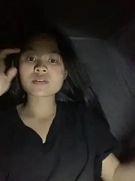 NhuFox online show from October 30, 1:31 pm