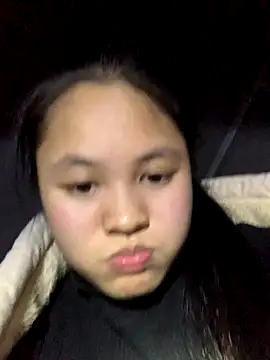 NhuFox online show from November 3, 1:37 pm