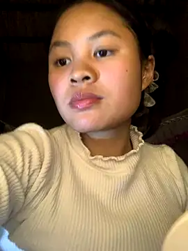 NhuFox online show from December 3, 12:48 pm