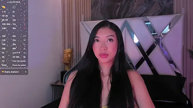 Sussyrosse  online show from March 18, 3:13 pm