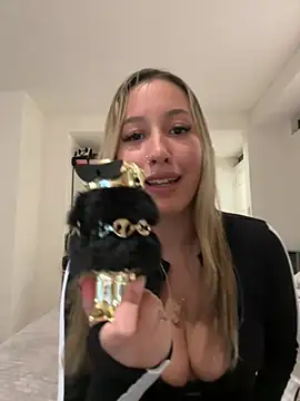 miagarcia250 online show from April 22, 2:51 am