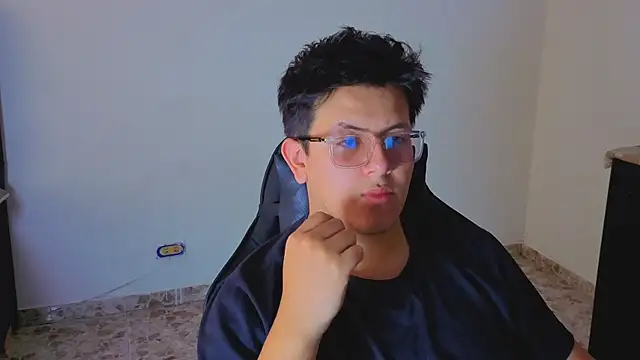 Ryan Doretti online show from October 10, 2:51 pm