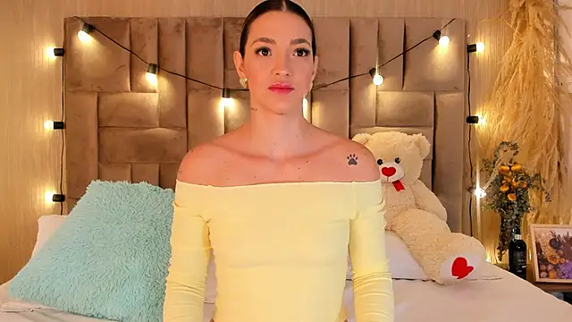 ClaradelMar online show from February 12, 10:26 am