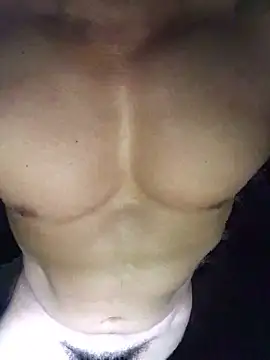 Huynh-duc-huy online show from March 8, 8:06 am