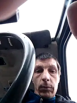 N i k o l a u online show from December 18, 11:36 am