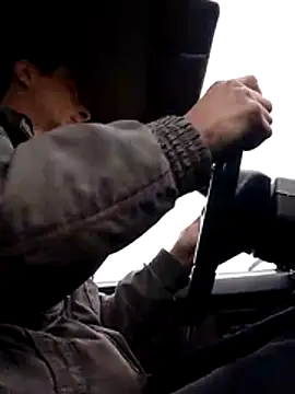 N i k o l a u online show from April 20, 1:03 pm