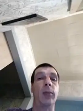 N i k o l a u online show from February 6, 7:43 pm