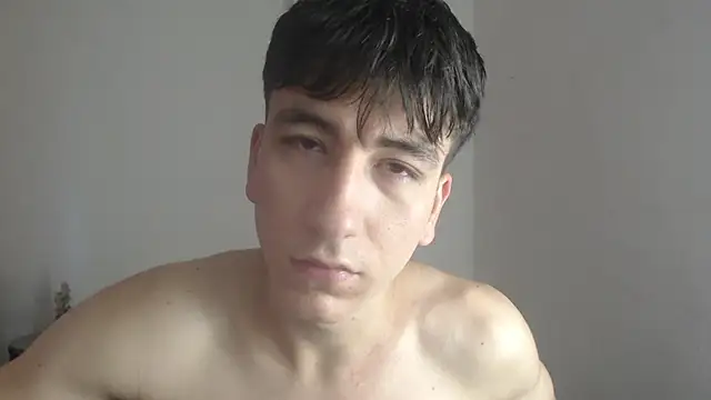 younewmaster online show from December 5, 11:53 am