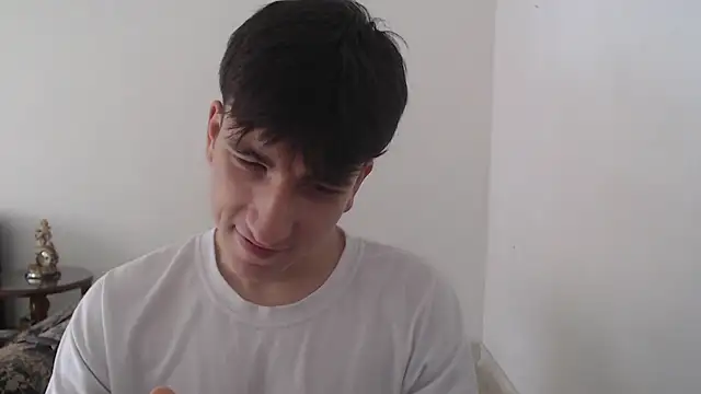 younewmaster online show from September 28, 6:26 pm