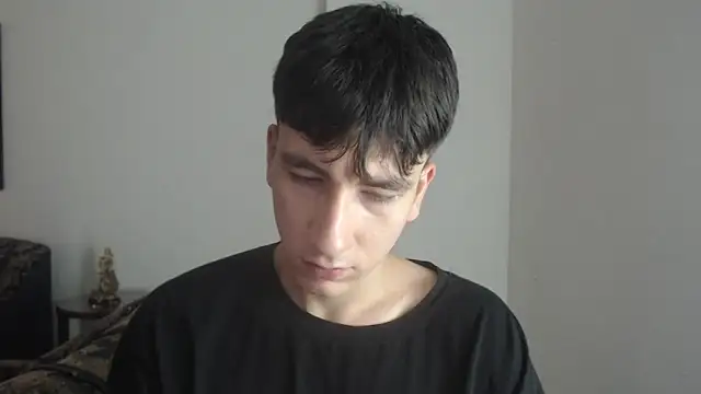 younewmaster online show from November 28, 9:48 pm